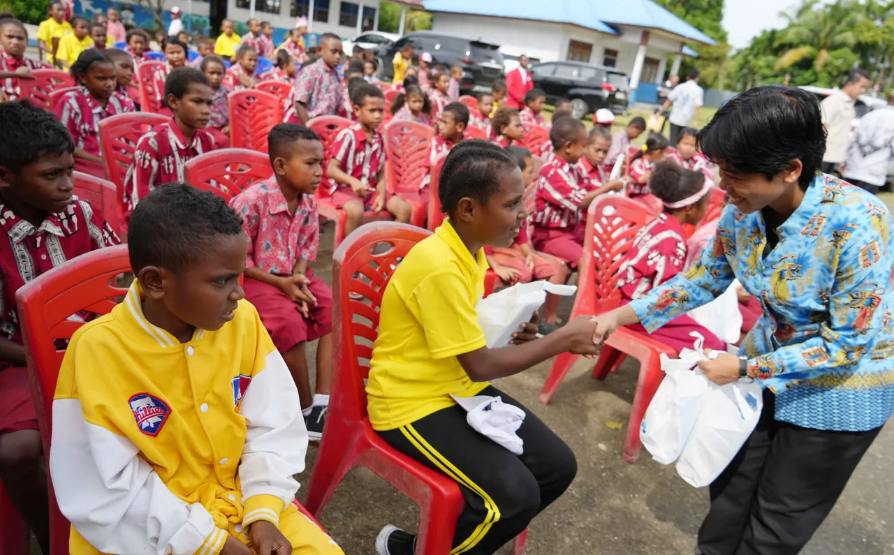China dan UNICEF evaluasi dukungan program makan bergizi gratis (MBG) di Papua