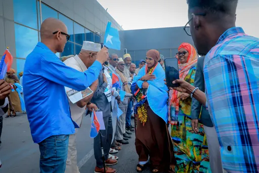 Ramla Ali - Feeryahanaddii ugu horreysay ee Soomaaliyeed, oo 30 sano ka dib dalkeeda ku soo laabatay