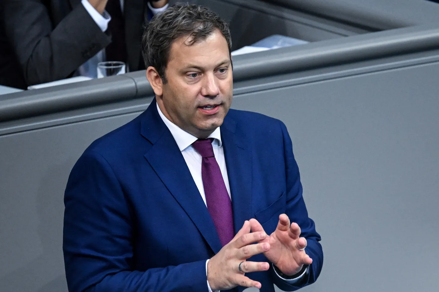 Klingbeil will Reformen: „Regierung muss mutig vorangehen“