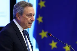 Draghi avverte: l'Europa rischia di rimanere indietro a Stati Uniti e Cina senza rapide riforme economiche