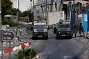مستوطنون يهاجمون ويخربون قرى وأراضيَ بالضفة.. والاحتلال هجّر 25 ألفاً فلسطينياً من مخيمَي طولكرم