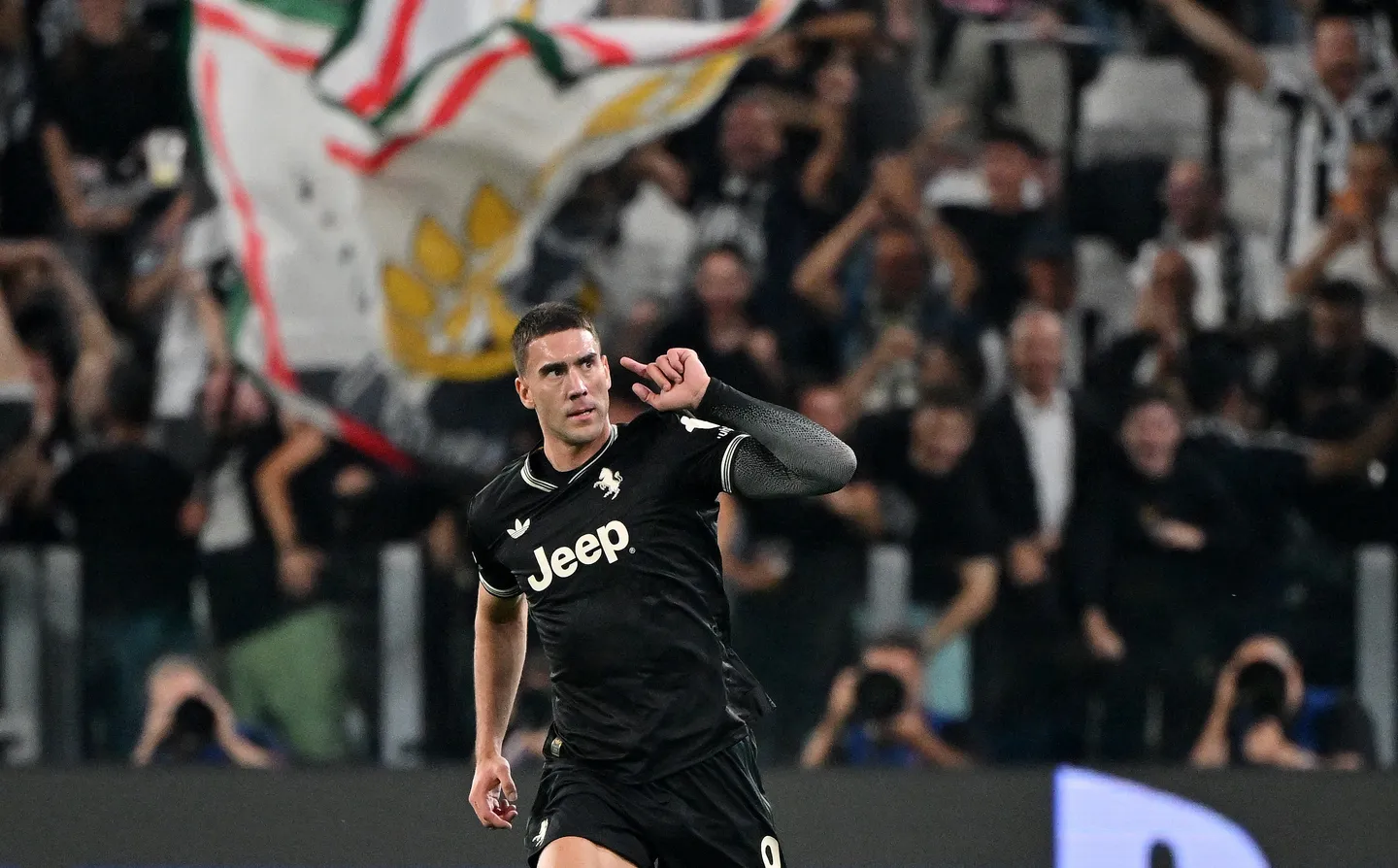 ЛШ: Јувентус со пресврт до реми против Борусија, Реал со два пенала и играч помалку го победи Марсеј