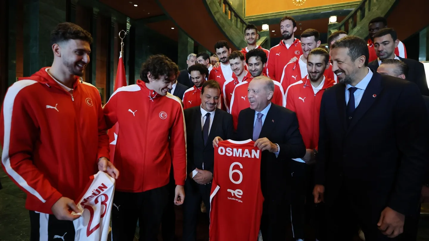 President Erdogan receives Türkiye's basketball, volleyball teams after silver medal triumphs