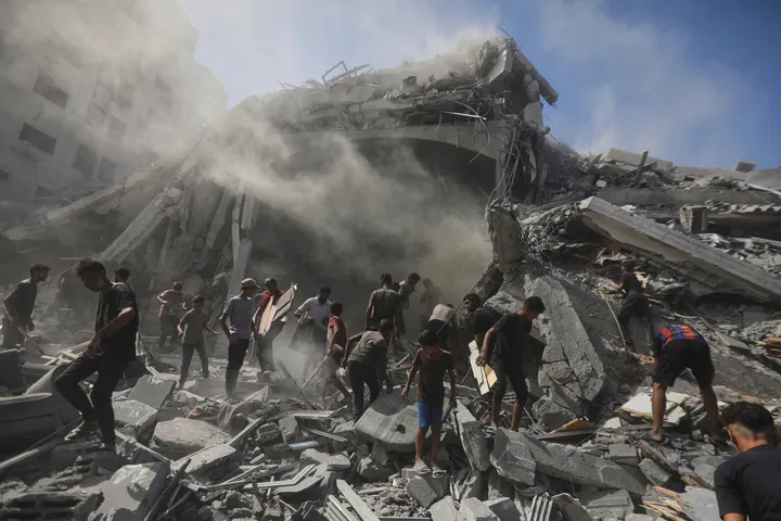 Najmanje 64 Palestinaca ubijeno u novim izraelskim napadima u Pojasu Gaze