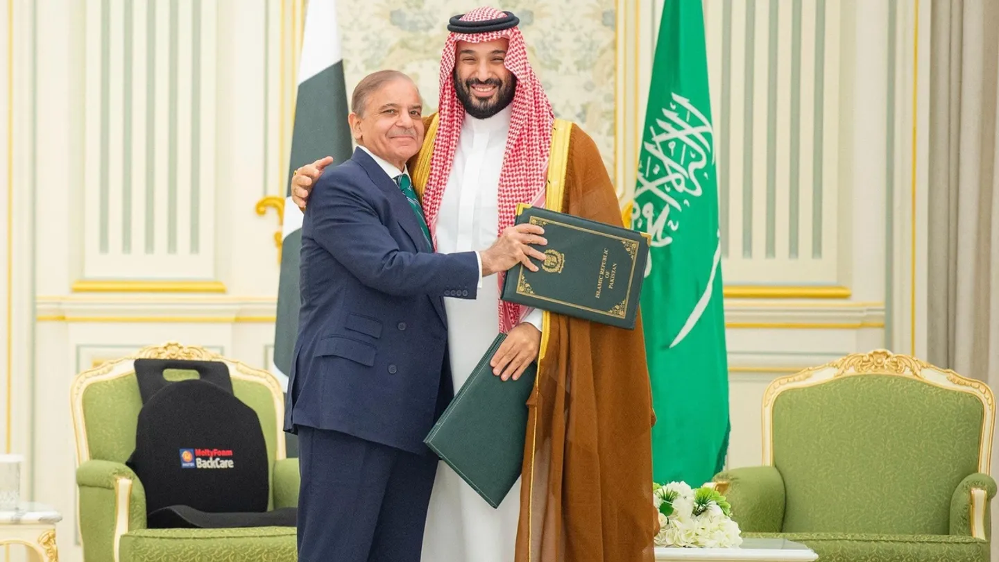 Пакистан берет Саудовскую Аравию под ядерный зонт