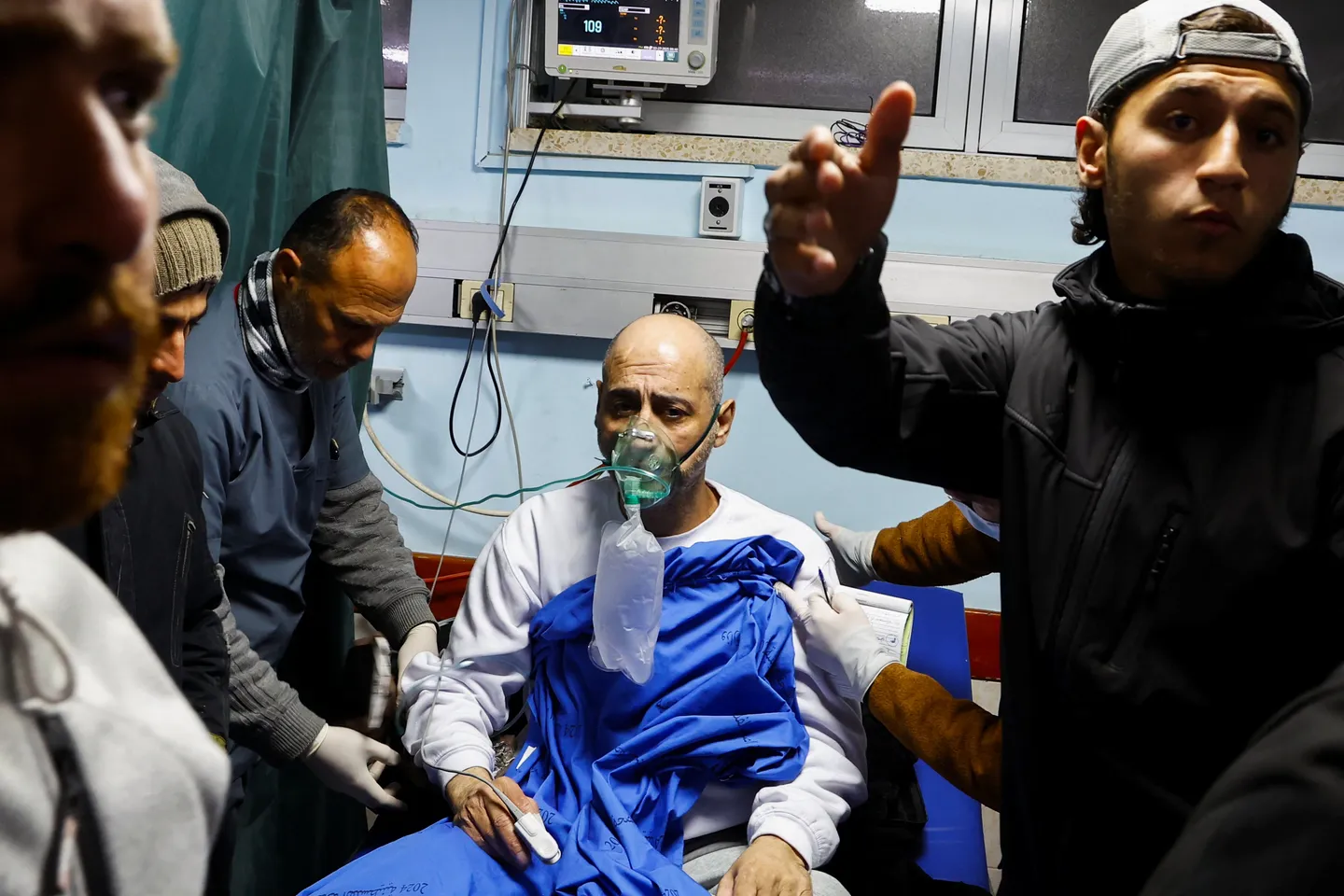 Palestinian detainees face systematic inhumane treatment in Israeli jails, rights group warns