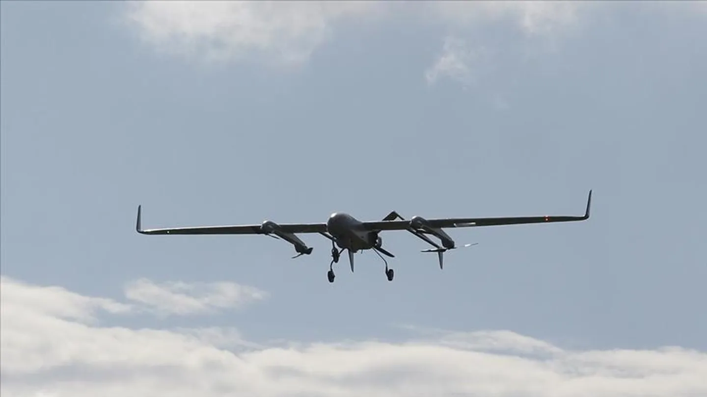 Dron nga Jemeni godet hyrjen e një hoteli në Eilat të Izraelit