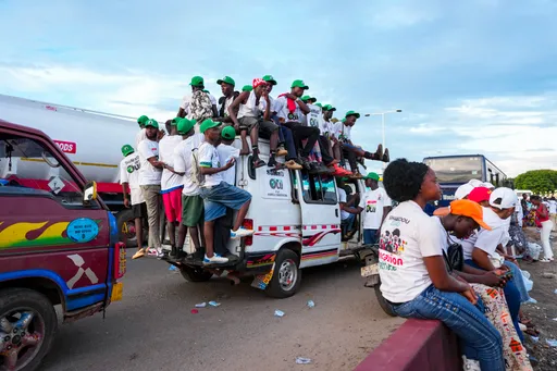 Guinea votes in referendum for return to civilian rule