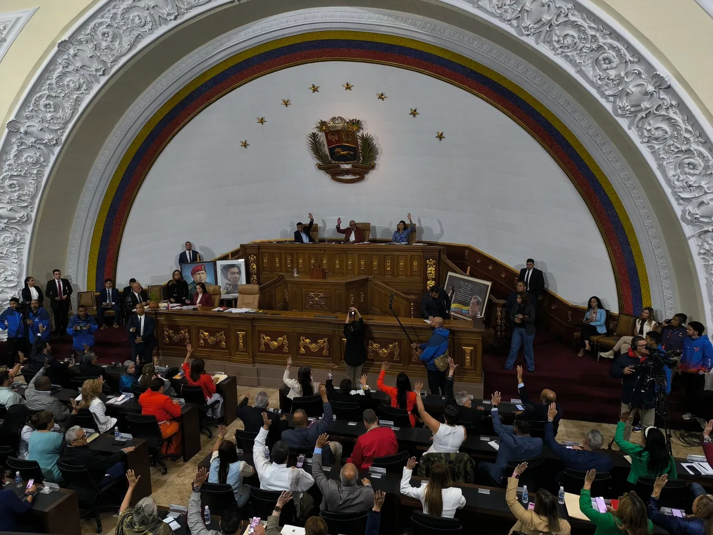 Venezuela firma tratado estratégico con Rusia en medio de escalada de tensión con EE.UU.