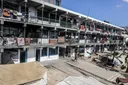 “Sin presente ni futuro”: palestinos en Gaza relatan cómo sobreviven al asedio y al desplazamiento