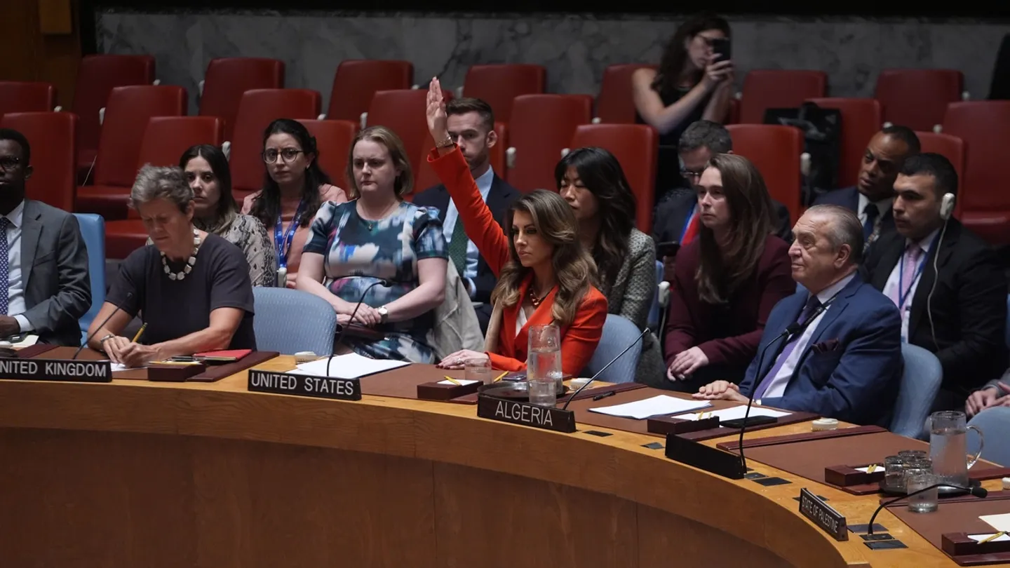 EUA vetam apelo da ONU para trégua em Gaza enquanto Israel desrespeita prazo na Palestina