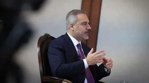 فيدان يُشيد بالعلاقات التركية-المصرية ويؤكّد أنها في أفضل مستوياتها