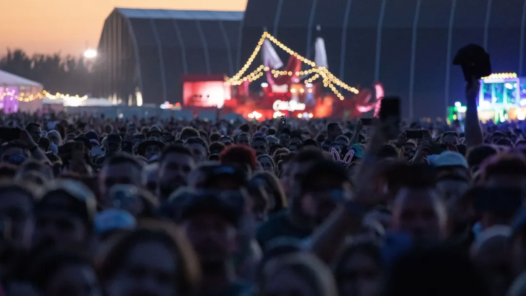 “Não há música para o genocídio”: Mais de 400 cantores e artistas de todo o mundo aderem ao boicote