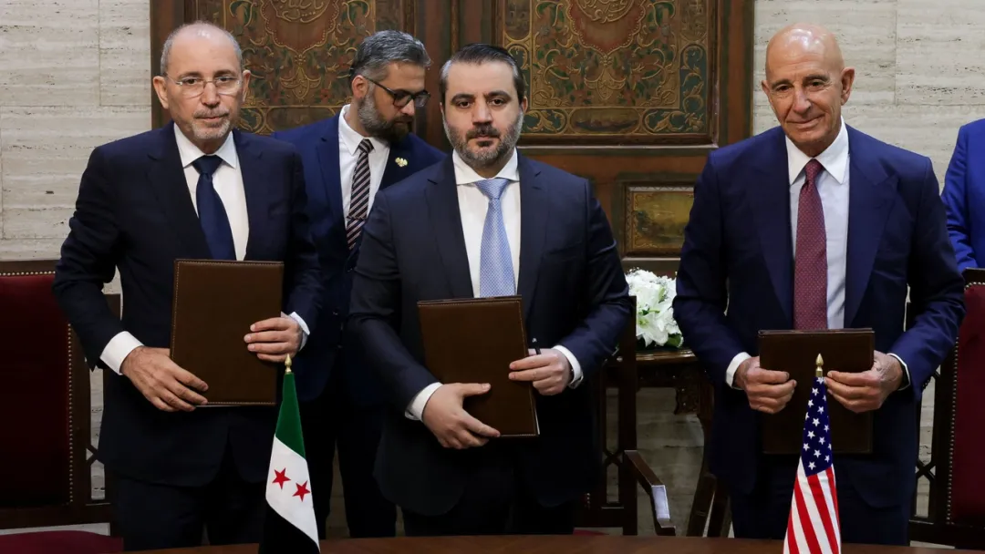 Ministro dos Negócios Estrangeiros da Síria reúne-se com representantes dos EUA em Washington