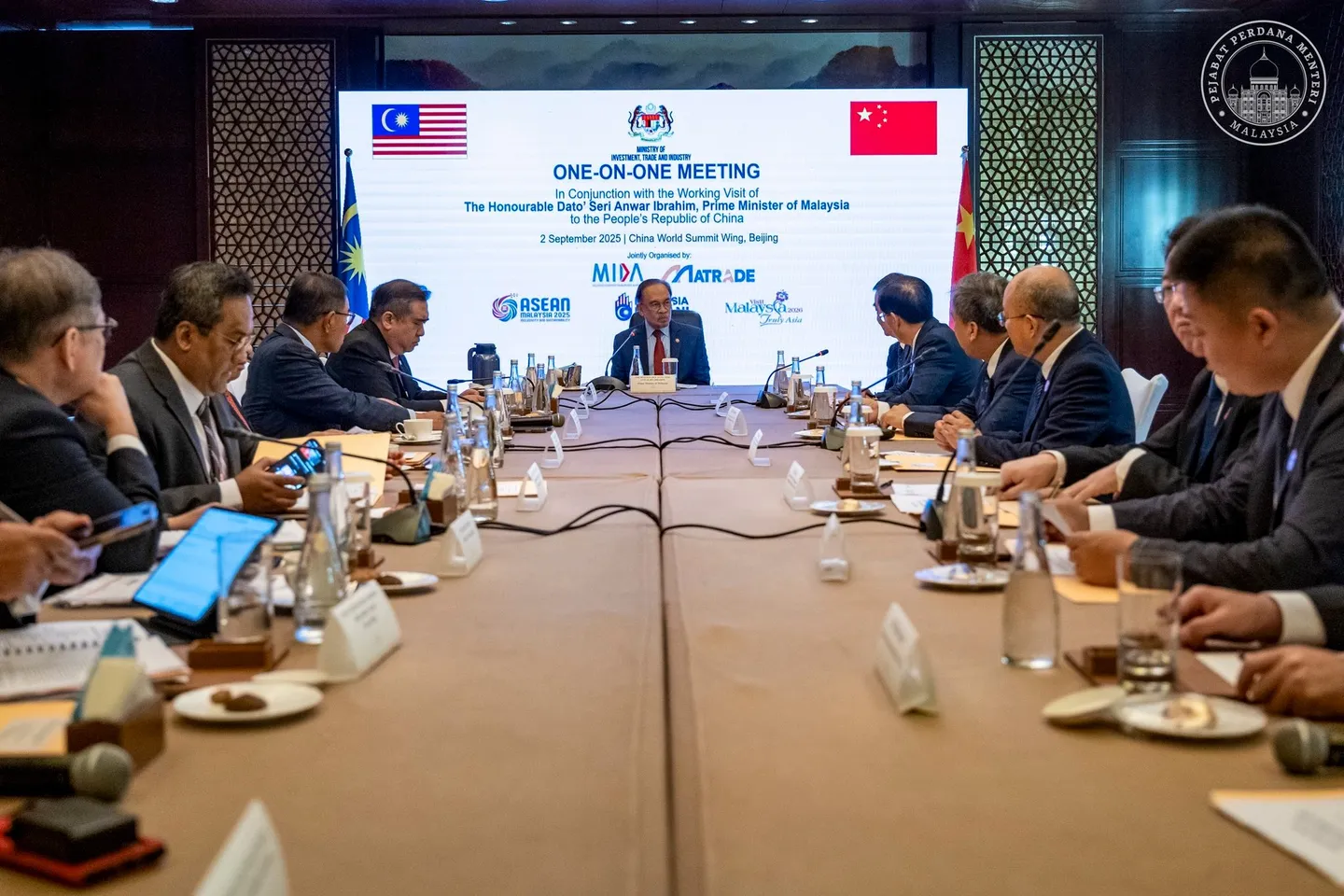Anwar bertemu Xi Jinping di Beijing, perkukuh hubungan strategik dan perdagangan