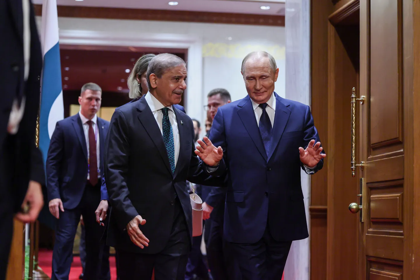 In China, Shehbaz and Putin express desire to deepen Pakistan-Russia bilateral ties