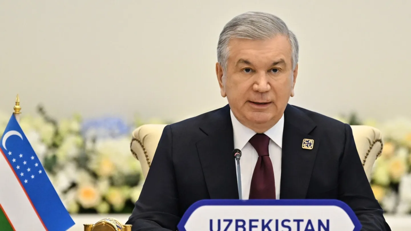 Узбекистан возвращает мигрантов