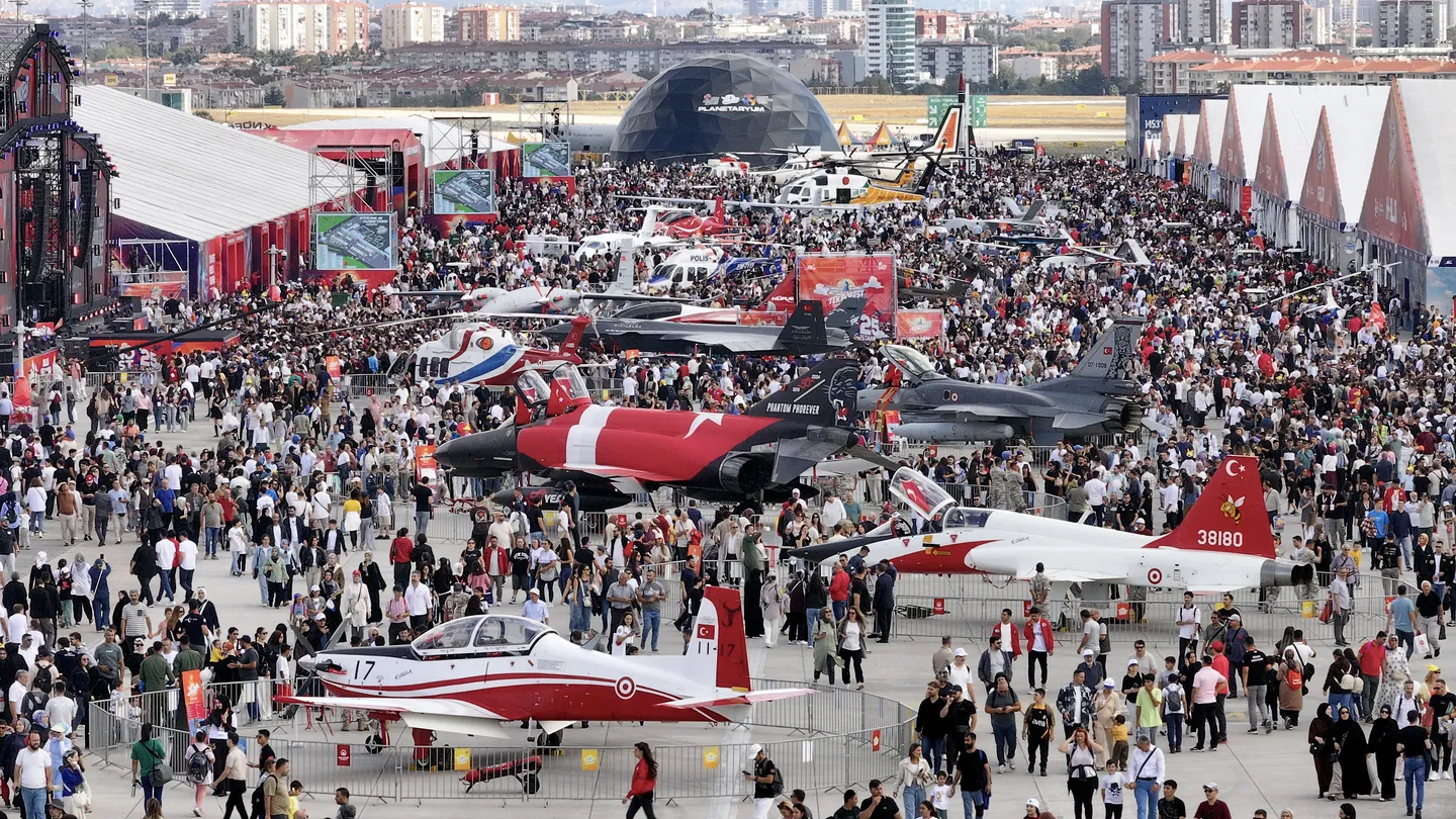 Shumë aktivitete edhe në ditët e katërt të festivalit “TEKNOFEST Istanbul”
