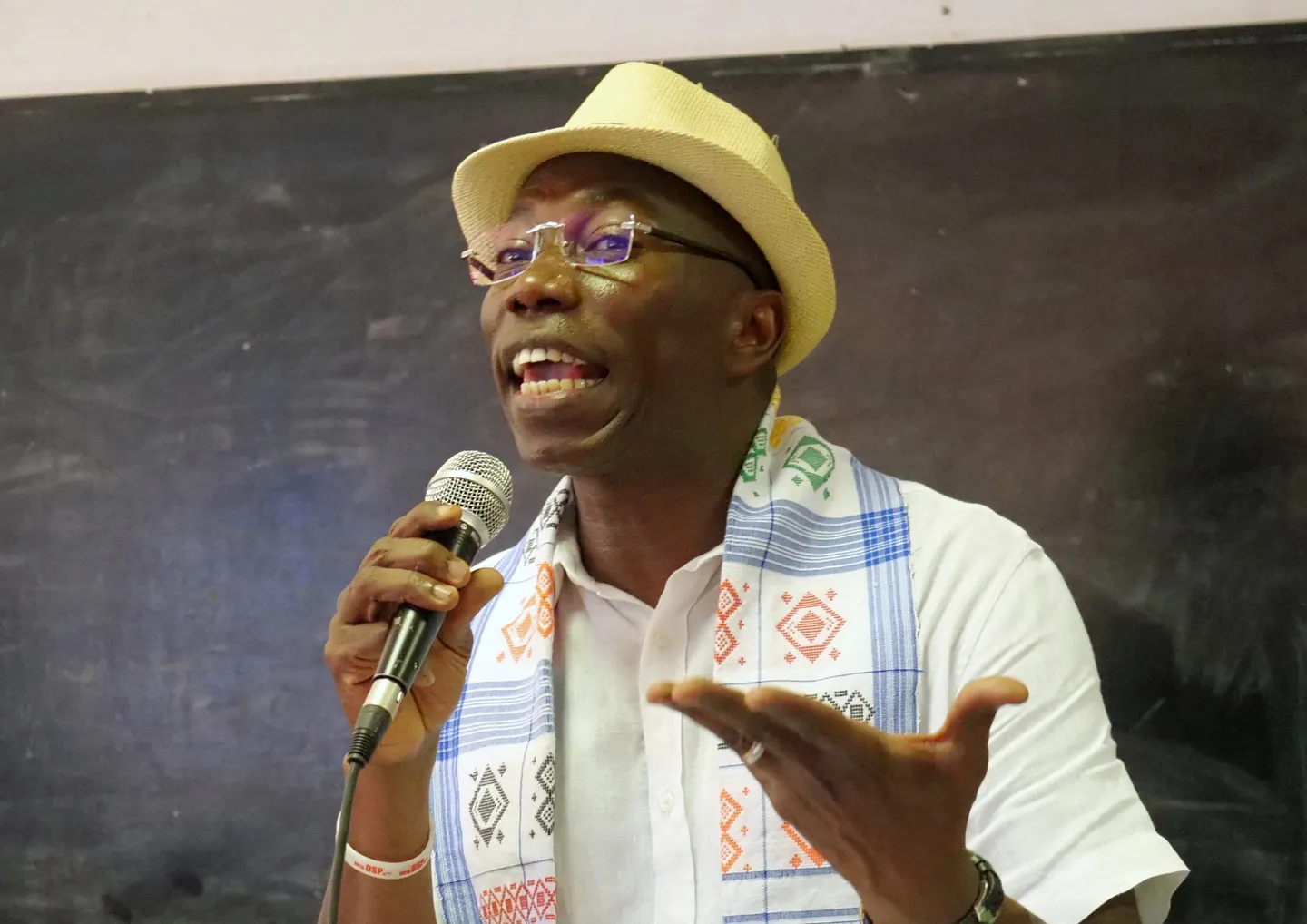 Guinea-Bissau opposition leader returns from exile to contest presidency