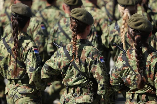 Serbi, shërbimi ushtarak 75-ditor fillon në fund të vitit 2026 ose në mars të vitit 2027