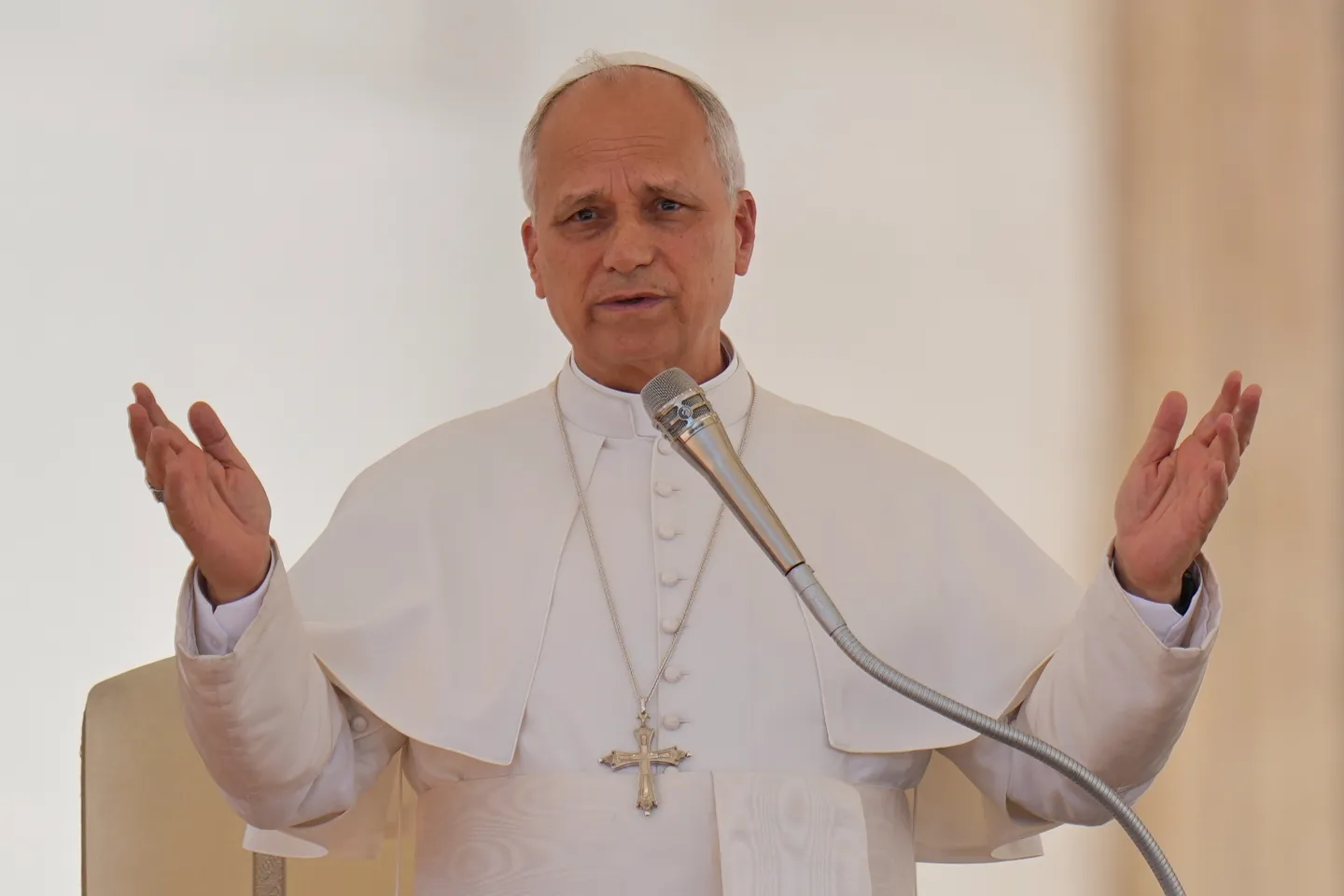 Papa Lav razgovarao o situaciji na Bliskom istoku s prestolonasljednikom Bahreina
