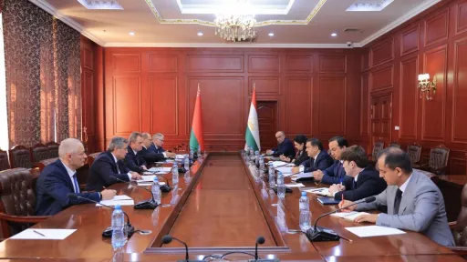 بلاروس و تاجیکستان قراردادهای تجاری به ارزش بیش از ۱۶ میلیون دلار امضا کردند