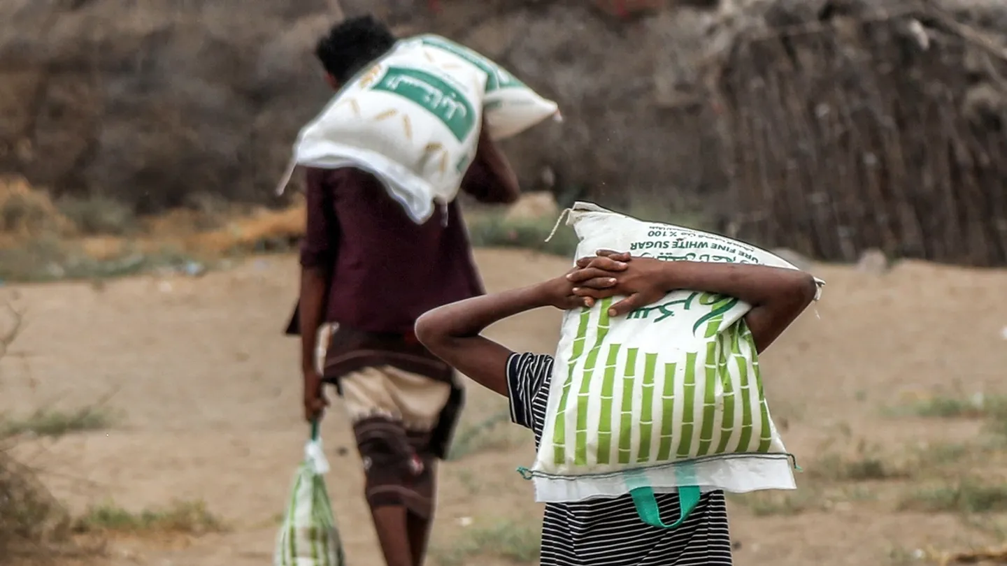 Arábia Saudita promete cerca 368 milhões de dólares ao Iémen para aliviar a sua crise económica