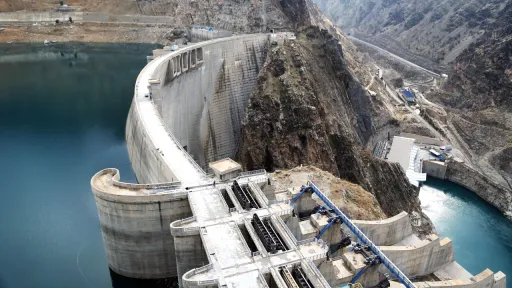 نزدیک به ۹۰ درصد مخزن سدهای استان لرستان در ایران خالی است