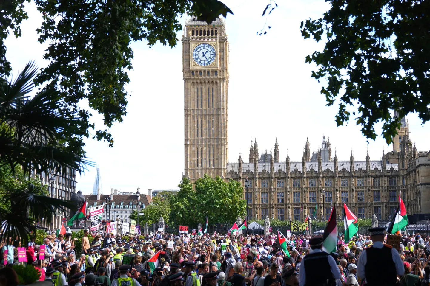 Njohja e Palestinës nga Britania është patetikisht e pavlerë dhe një shekull me vonesë