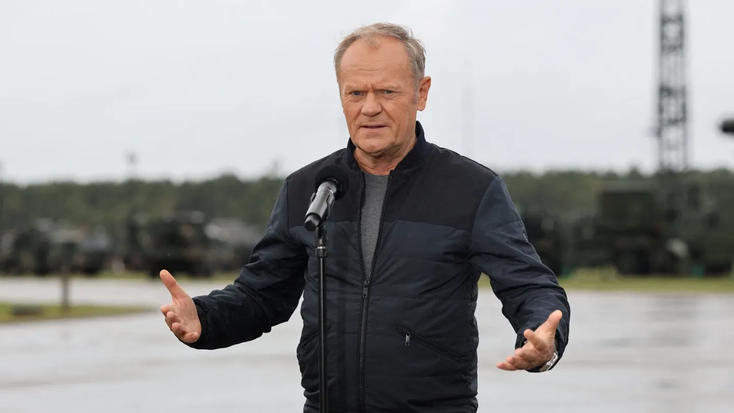 Туск пригрозил сбивать российские объекты