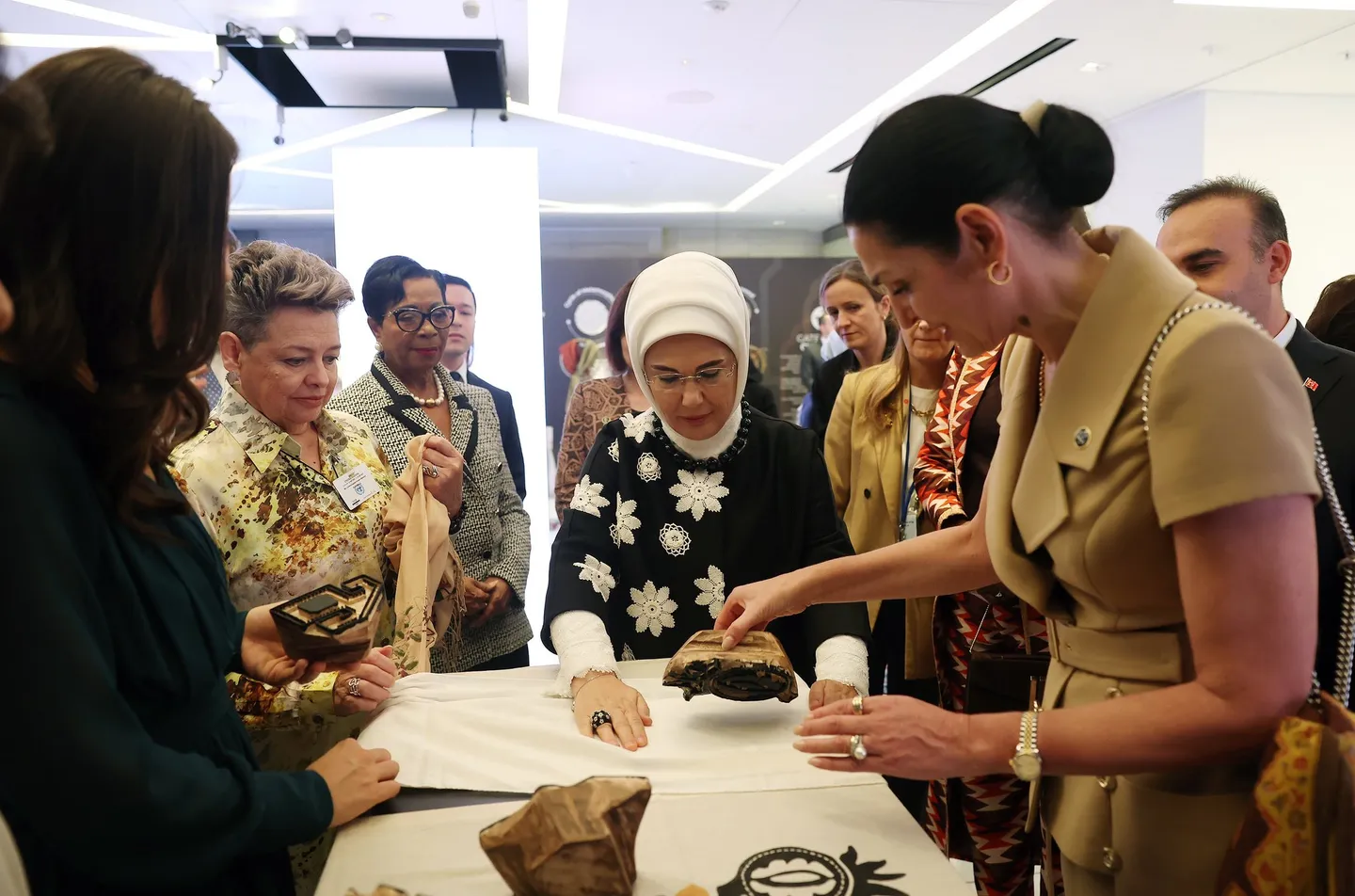 Turkish first lady showcases Anatolia’s heritage, calls for global action on Gaza