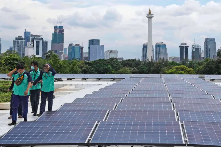Indonesia berpeluang jadi pemimpin energi terbarukan di Asia Tenggara lewat program PLTS 100 GW