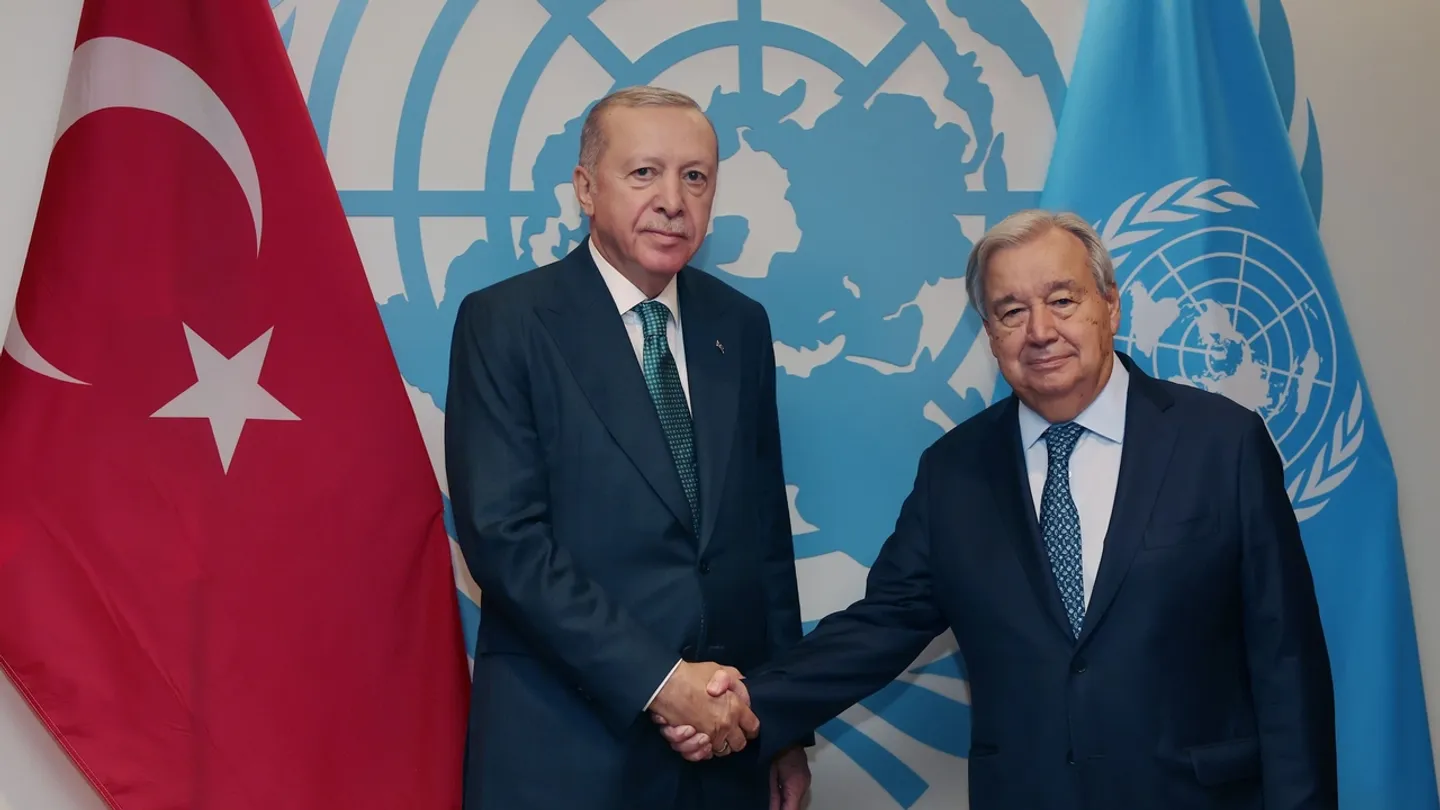 أردوغان يلتقي غوتيريش ويدعو لزيادة الضغوط على إسرائيل لضمان وصول المساعدات إلى غزة