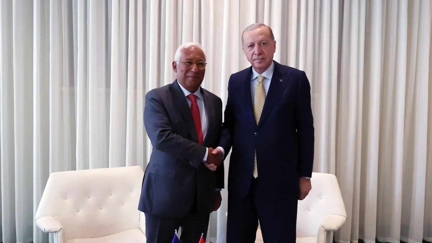 Presidente do Conselho Europeu elogia o apoio da Türkiye à Ucrânia na guerra com a Rússia