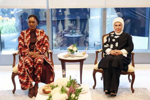 Primera dama de Türkiye, Emine Erdogan, se reúne con homóloga de Gabón, y abordan temas ambientales