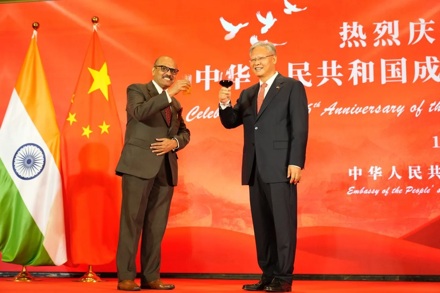 अतीत के सीमा मुद्दे को वर्तमान भारत-चीन संबंधों को परिभाषित न करने दें: चीनी दूत