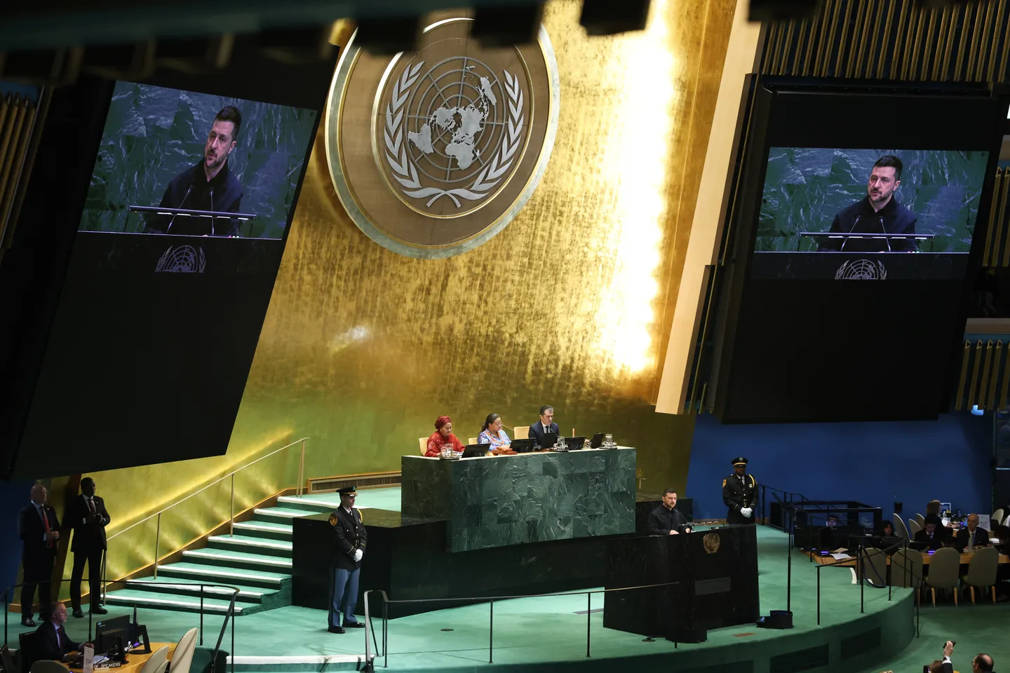 Zelenskyy at UNGA: Weapons and allies alone guarantee safety, not international law