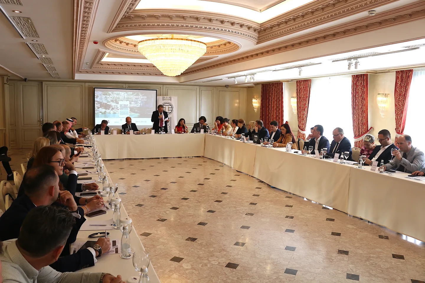 Dita Botërore e Turizmit, Kosova mban konferencë me temën “Turizmi dhe Transformimi i Qëndrueshëm”