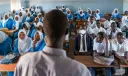 Des classes résilientes : comment l'éducation des réfugiés défie le déplacement