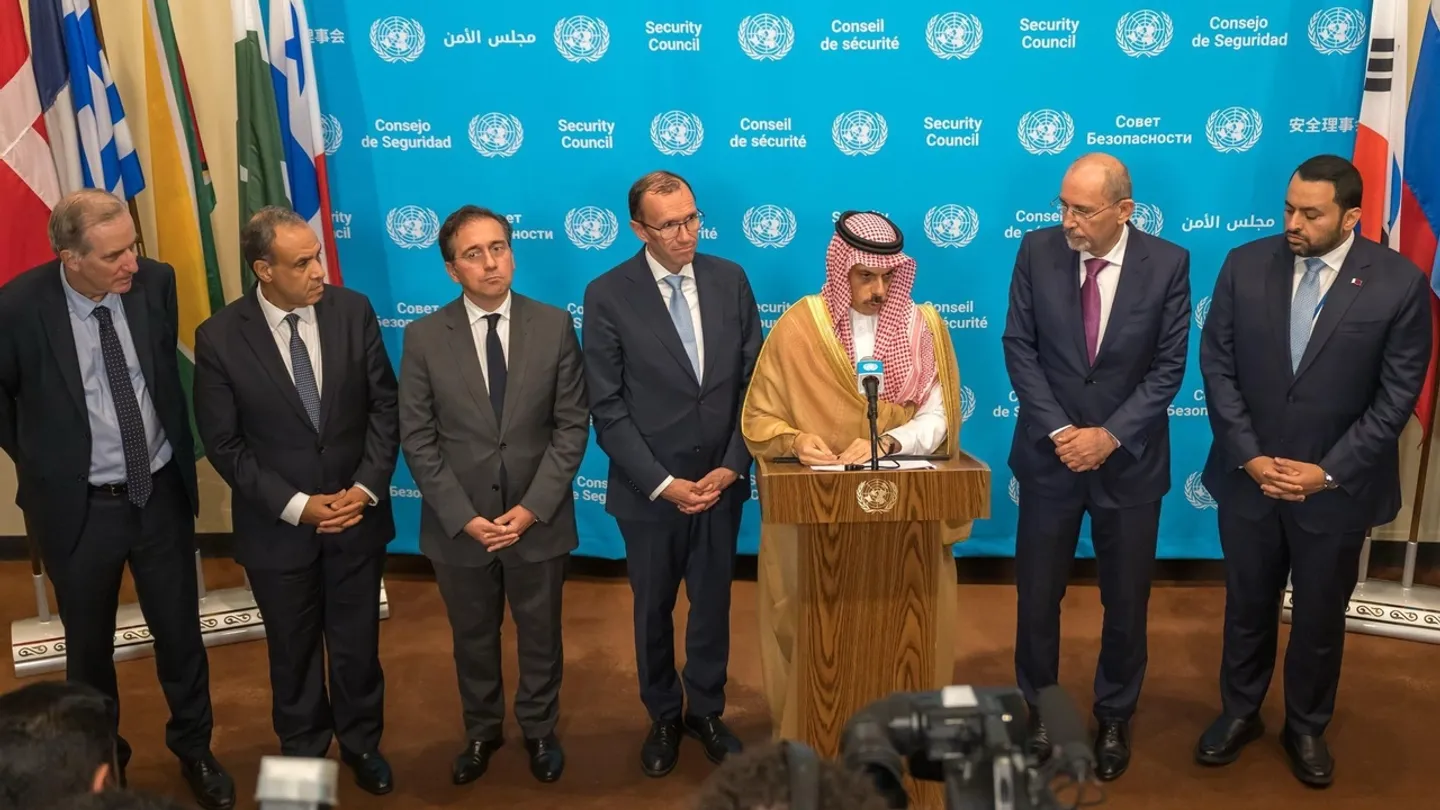السعودية تعلن عن تحالف دولي لتمويل السلطة الفلسطينية.. ومصر: منفتحون على نشر قوات دولية في غزة