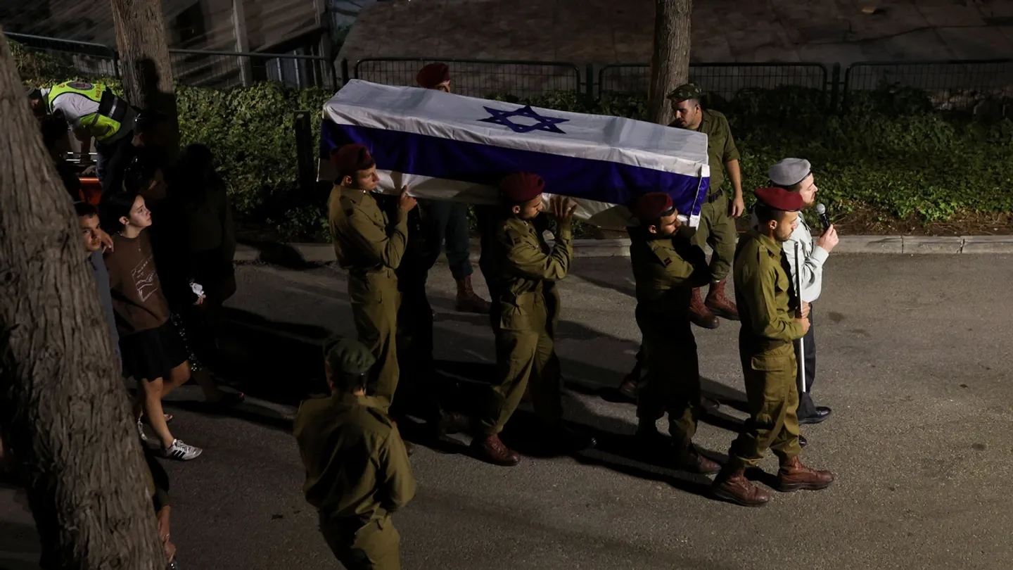 جيش الاحتلال يعلن مقتل جندي برصاص قناص فلسطيني شمال غزة