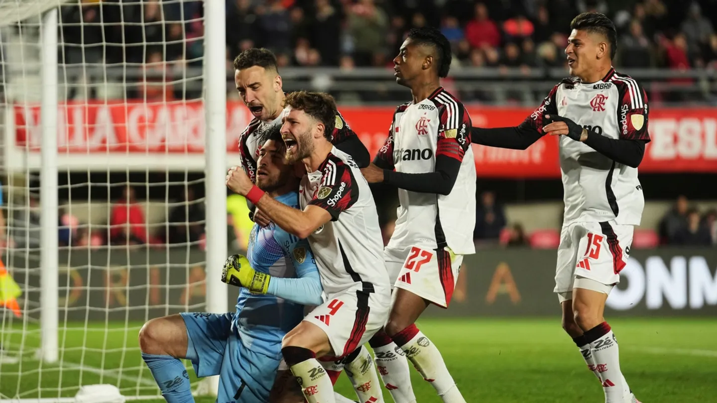 Flamengo e LDU avançam para as semifinais da Copa Libertadores na América do Sul