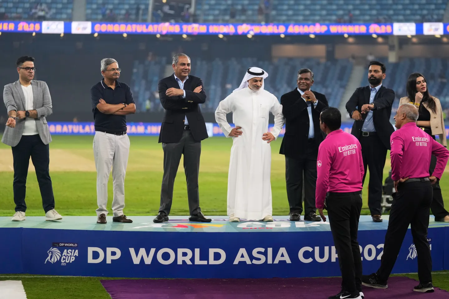 India skip trophy presentation after beating Pakistan for Asia Cup title