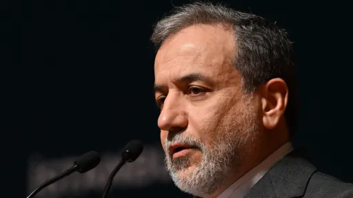 عراقچی: تروئیکای اروپایی و آمریکا با فضاسازی به دنبال وادار کردن ایران به امتیازدهی بودند
