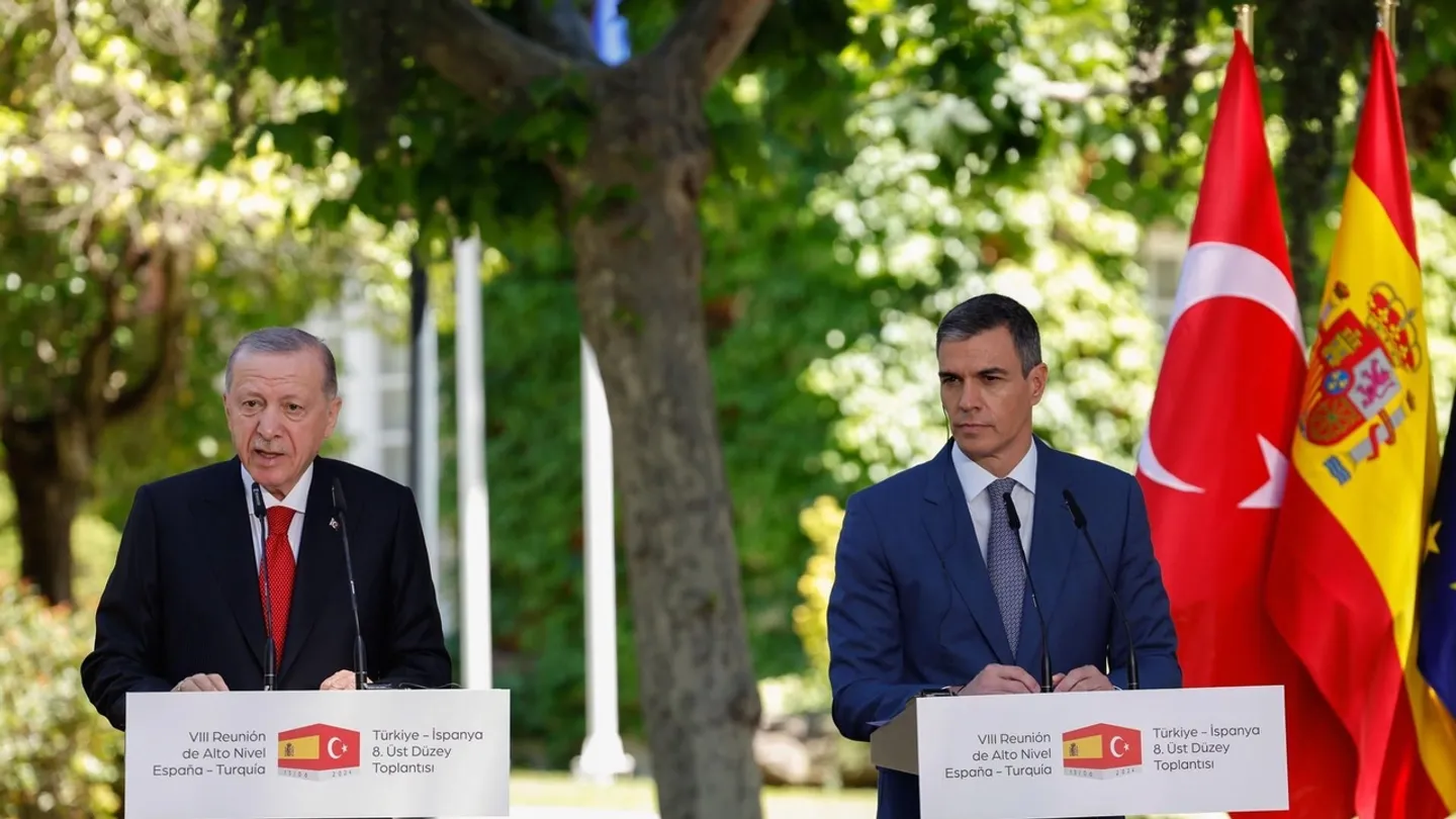 Erdogan e Sánchez discutem a crise de Gaza e relações bilaterais numa conversa telefónica