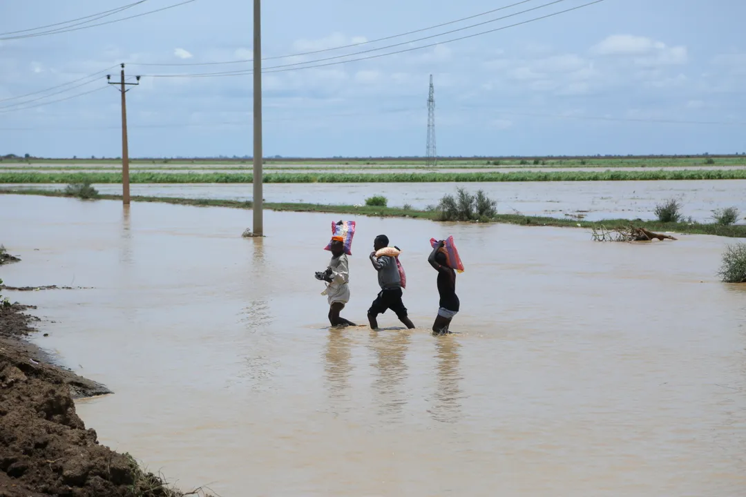 Sudan issues 'red alert' over rising floodwaters