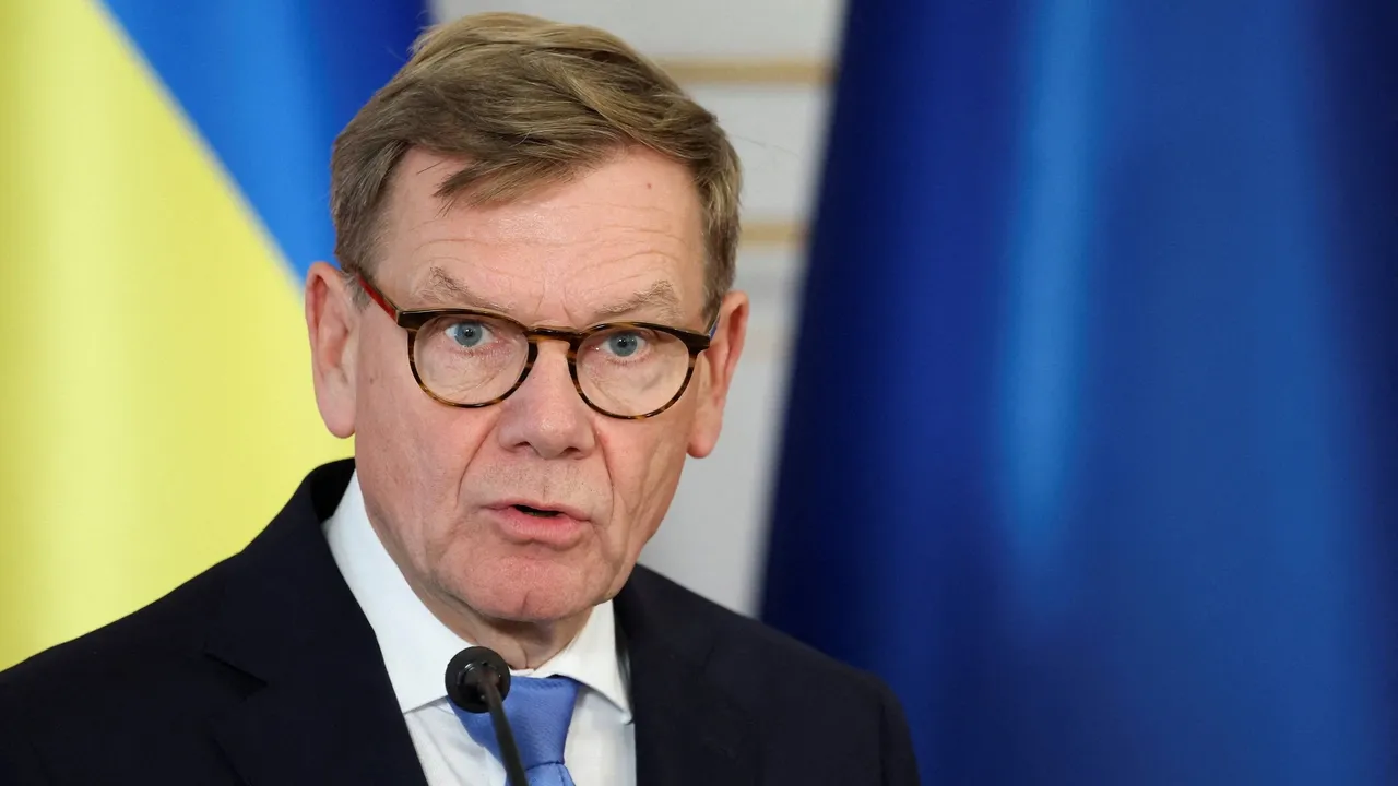 Европа не сомневается в зонтике США, но...