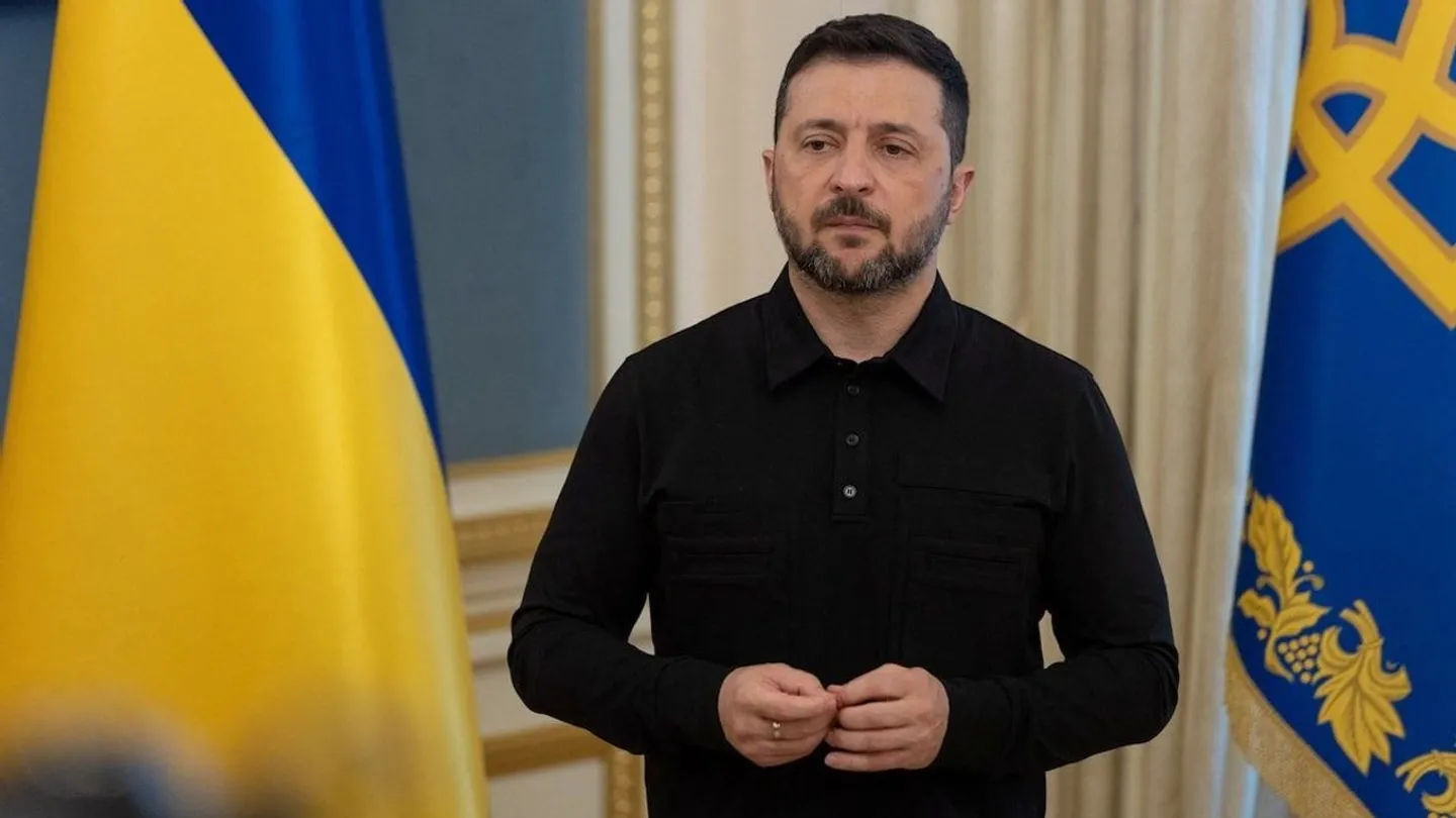 Зеленский: не Москве определять границы Украины