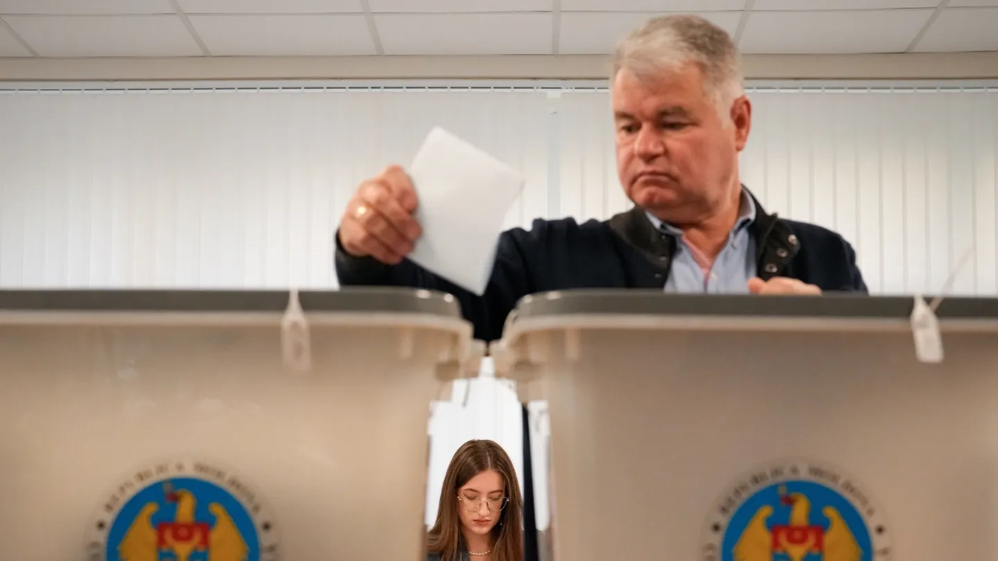 Votação termina nas eleições parlamentares 'mais significativas' da Moldova