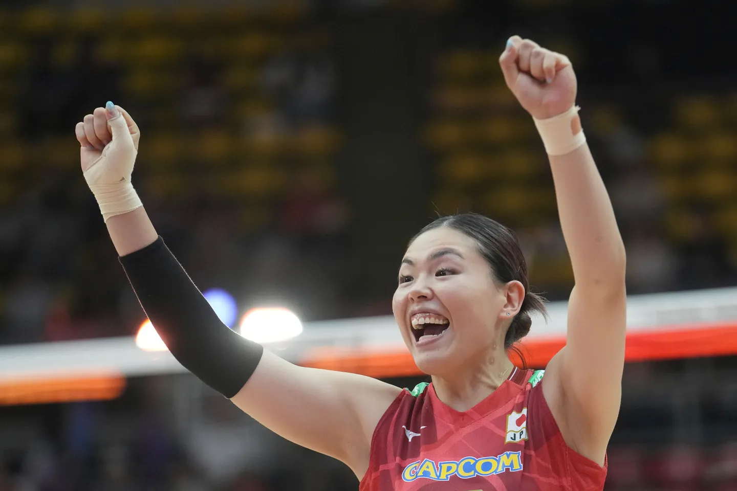 逆転勝利！日本女子バレー、準決勝進出
